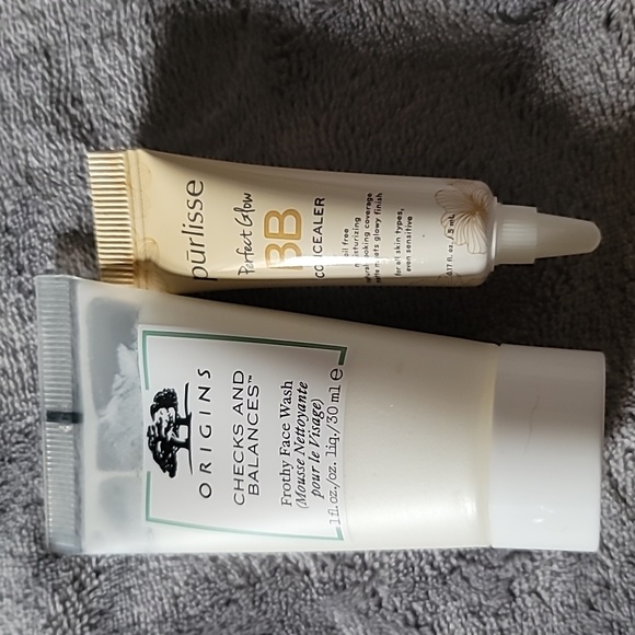 4 pack Ipsy makeup lot ** - Picture 2 of 4